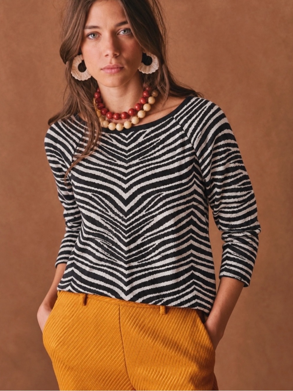 VTG Jones New York Woman Zebra Animal Print Knit Top SMALL Boho Retro Eclectic